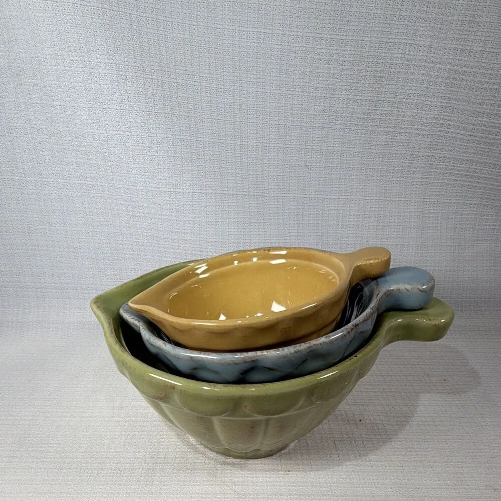 Southern Living Willow House Hyacinth Ceramic Measuring Cups Set of 3 - Portugal